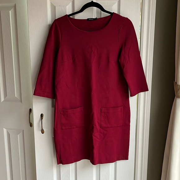 Dress - Picture 1 of 3